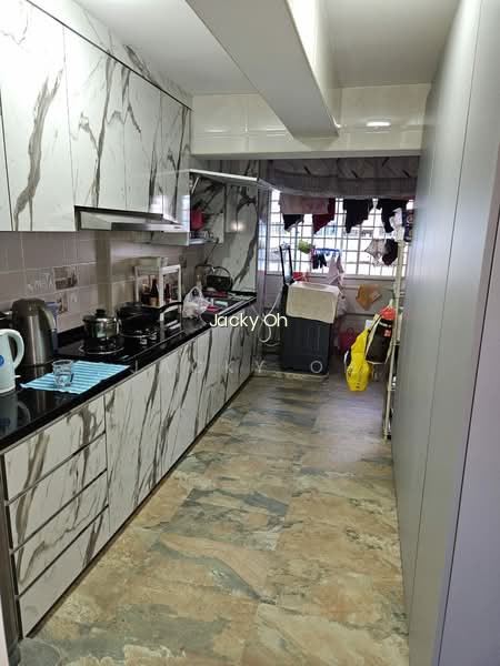 222 LORONG 8 TOA PAYOH image 1 of 9