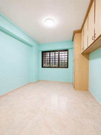 324 Tampines Street 32 image 1 of 10