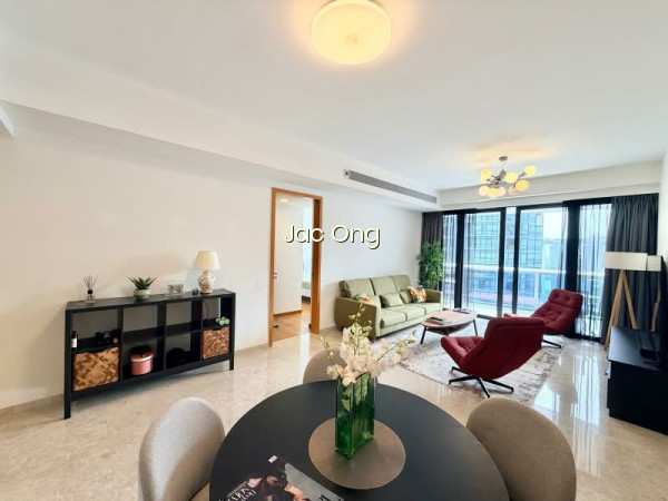 MARINA BAY SUITES