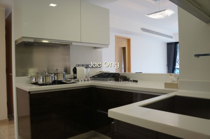 MARINA BAY SUITES photo 2