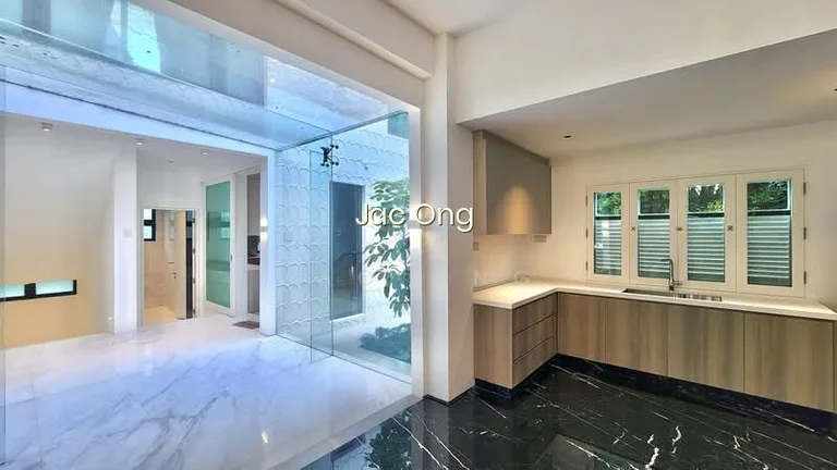 Swettenham Road GCB | Dempsey Botanic Gardens Vicinity image 1 of 10