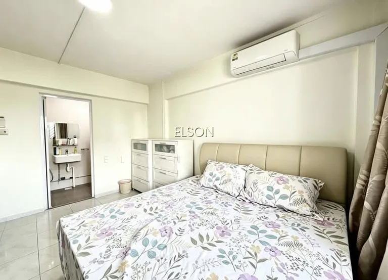 874A Tampines Street 84 image 1 of 10
