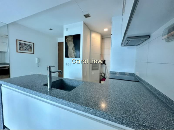 SUITES AT ORCHARD 8