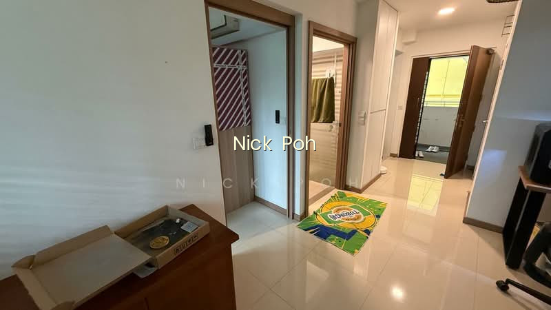 419C Northshore Drive image 1 of 10