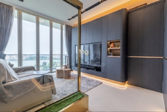 KALLANG RIVERSIDE