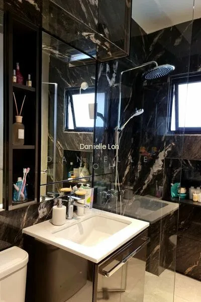 153 Pasir Ris Street 13 image 1 of 10
