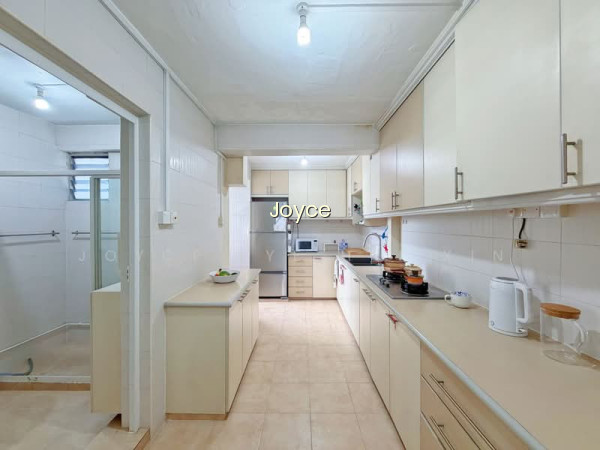 5 FARRER ROAD 8