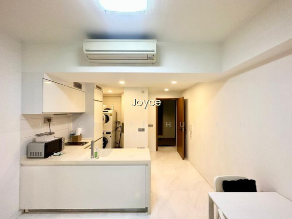 SUITES AT ORCHARD 8