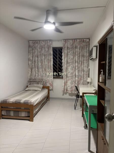 9 TOH YI DRIVE image 1 of 7