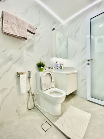 CRESCENDO BUILDING photo 6
