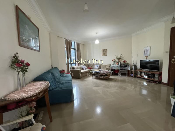 EAST MEADOWS photo 2