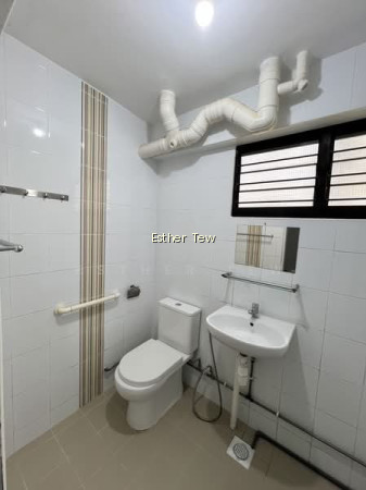 641 YISHUN STREET 61 photo 3