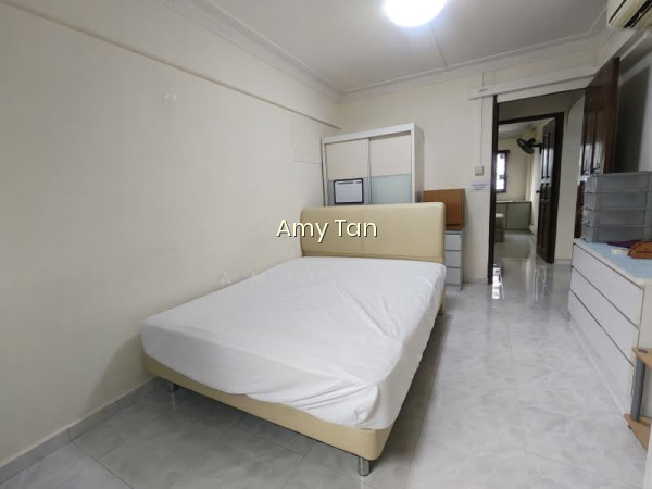 329 Yishun Ring Road image 1 of 10
