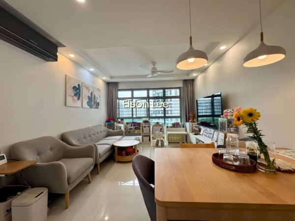 477A Upper Serangoon View image 1 of 10