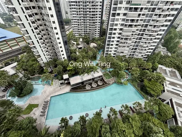 High Park Residences image 1 of 10