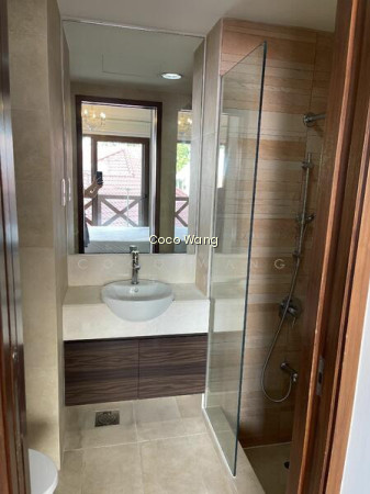 BUCKLEY RESIDENCES photo 6