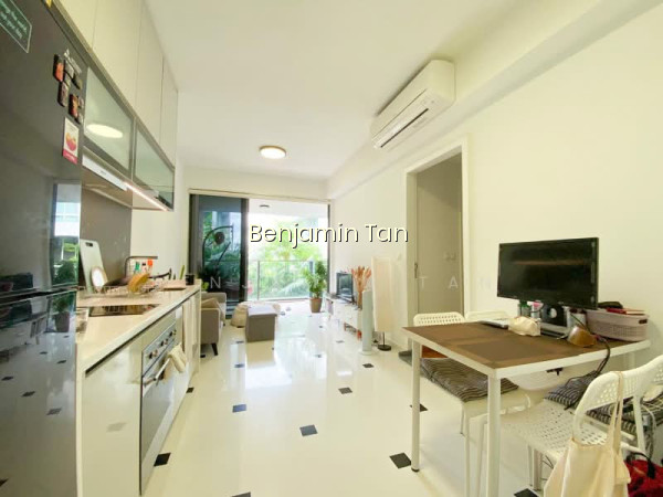 SOPHIA HILLS photo 5