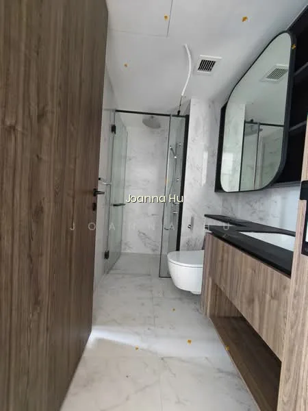 Sceneca Residence image 1 of 10