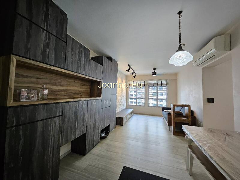 416B FERNVALE LINK image 1 of 3