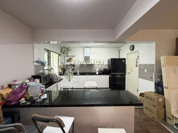 338D Anchorvale Crescent image 1 of 10