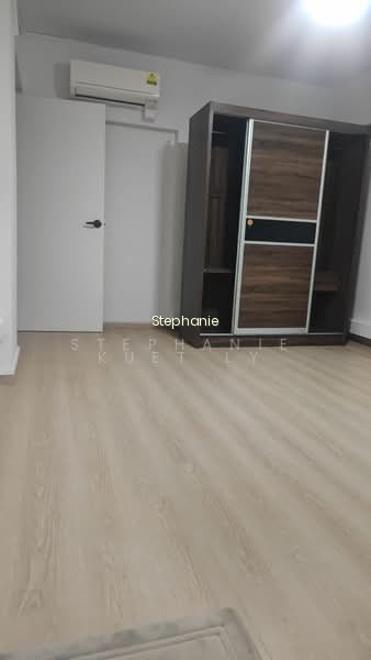 276 TAMPINES STREET 22 image 1 of 9
