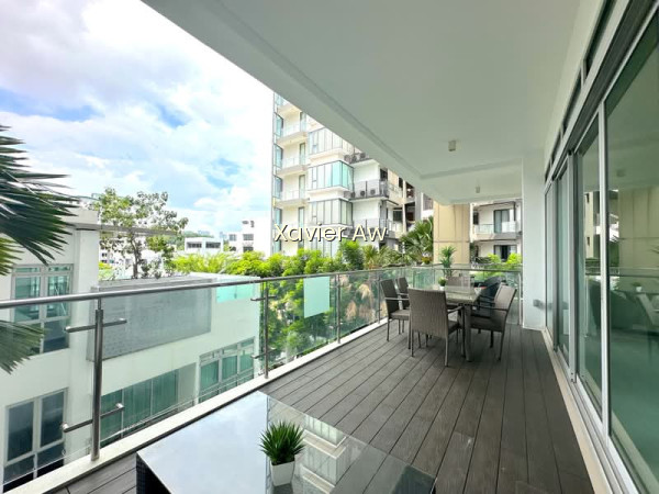 RESIDENCES @ EMERALD HILL photo 6