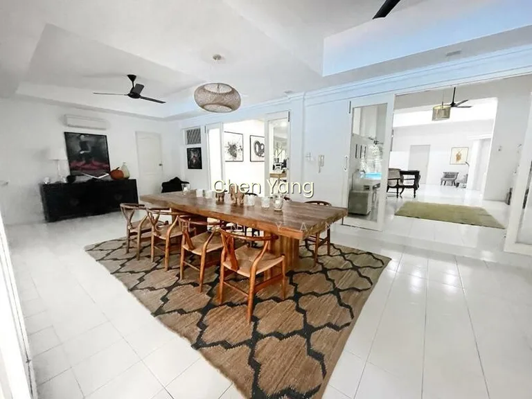 Belmont / Leedon GCB 9754 9220 image 1 of 3