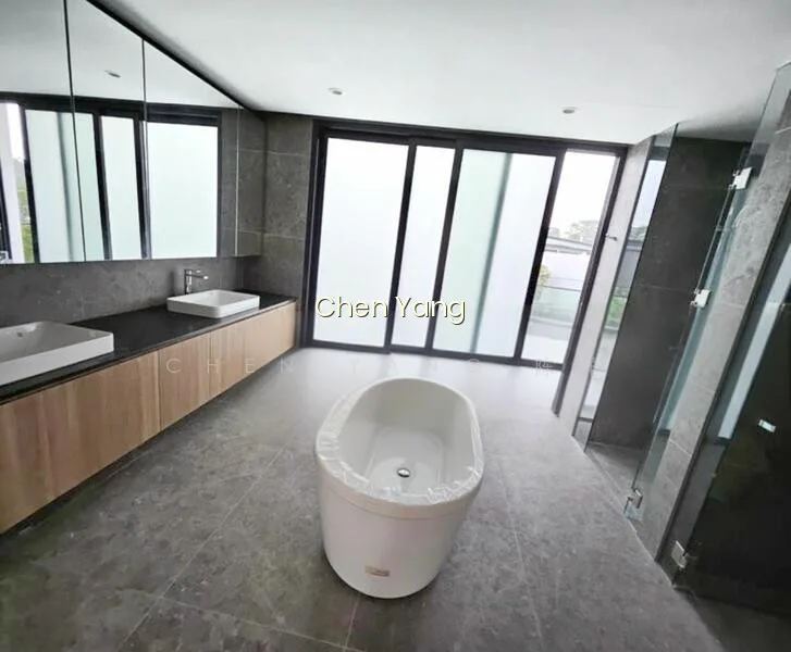 Gcba Bungalow | King Albert Park Sian Tuan Swiss Club Road Binjai image 1 of 5