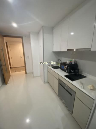 Tre Residences image 1 of 10
