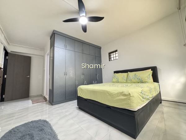 851 WOODLANDS STREET 83 photo 5