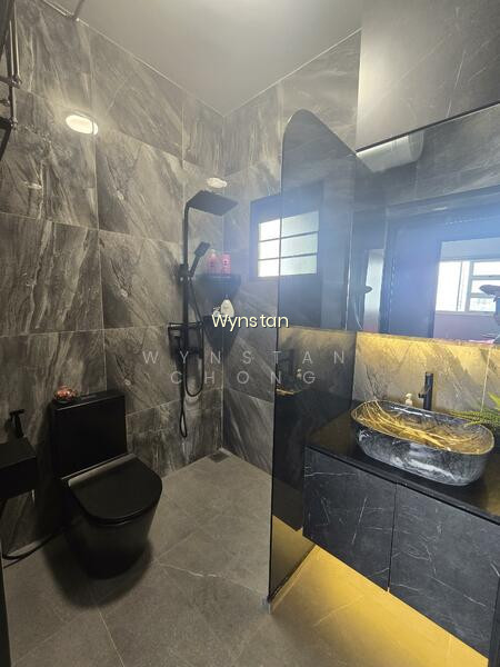 362C SEMBAWANG CRESCENT image 1 of 4