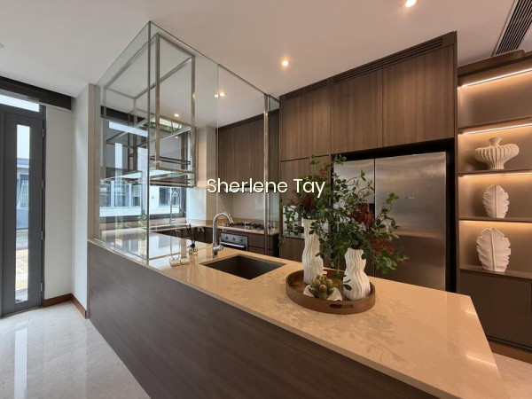 GREENWOOD MEWS 4
