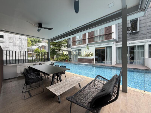 GREENWOOD MEWS 10