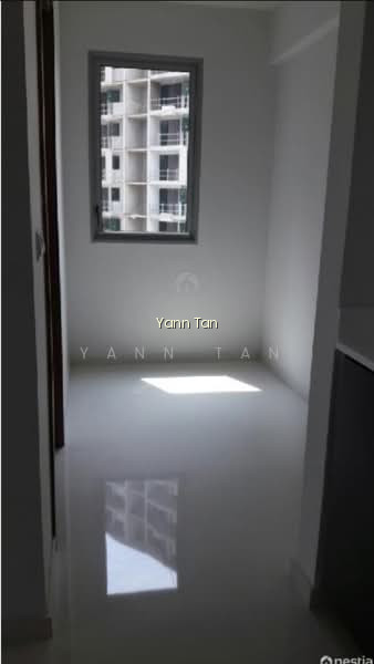 Q BAY RESIDENCES 5