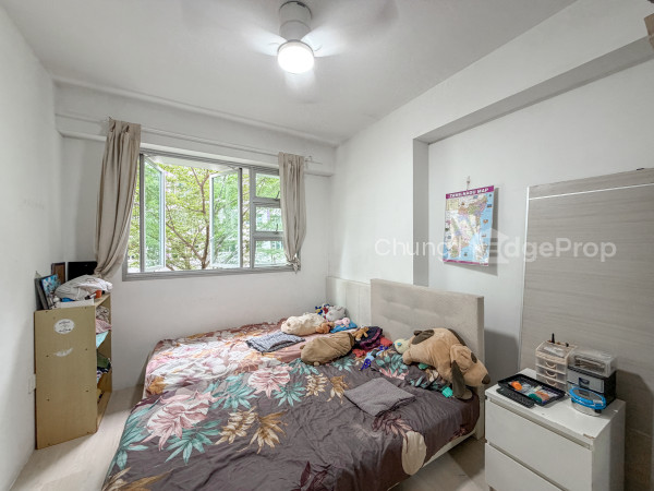 573A WOODLANDS DRIVE 16 photo 2