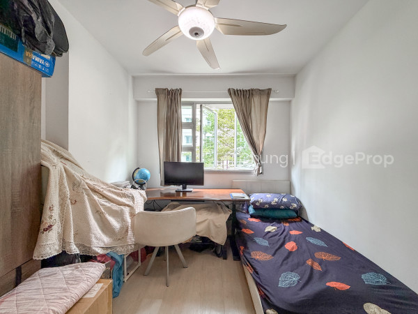 573A WOODLANDS DRIVE 16 photo 6