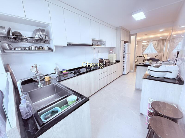 348 WOODLANDS AVENUE 3 photo 6