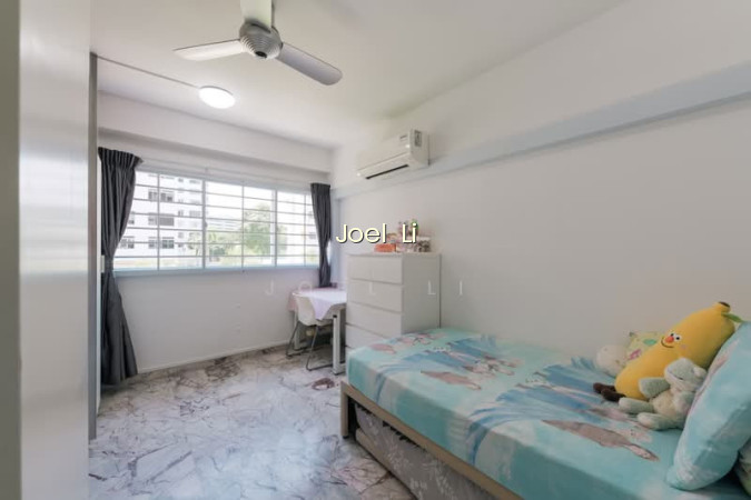 Blk 15 Eunos Crescent image 1 of 10