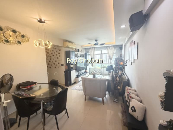 415B Fernvale Link image 1 of 10
