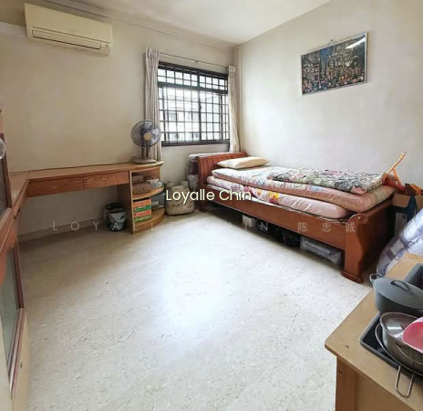 892A WOODLANDS DRIVE 50 photo 6