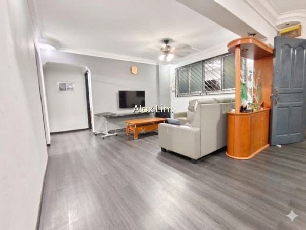 746 JURONG WEST STREET 73 photo 2