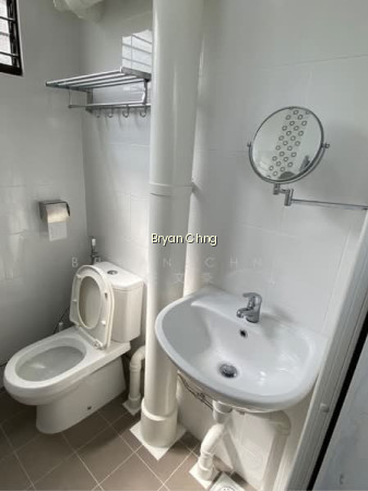 142 JALAN BUKIT MERAH photo 4