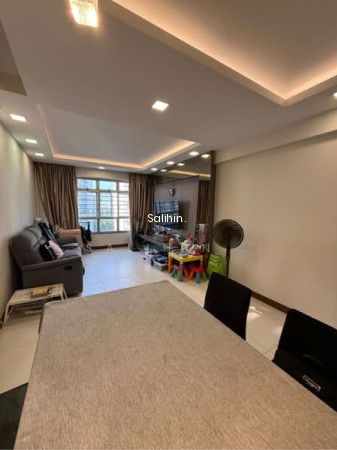 524B TAMPINES CENTRAL 7 photo 5
