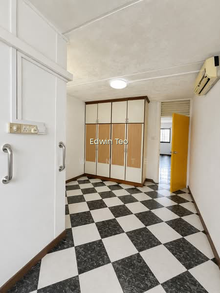 113 PASIR RIS STREET 11 image 1 of 9
