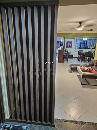 213 SERANGOON AVENUE 4