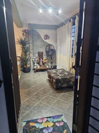213 SERANGOON AVENUE 4 photo 4