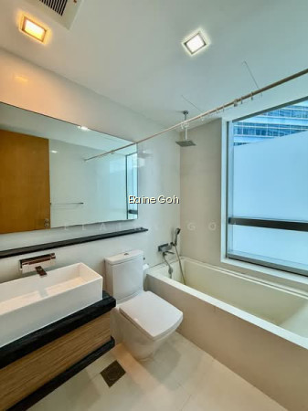 MARINA BAY RESIDENCES 10