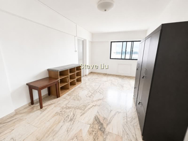 452 JURONG WEST STREET 42 photo 5