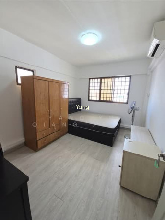 389 Yishun Avenue 6 image 1 of 10