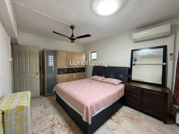 304 JURONG EAST STREET 32 photo 5